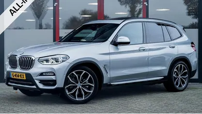 Grijs Gebruikt 2019 BMW X3 Executive SUV | € 36.950 (Eerlijke prijs)