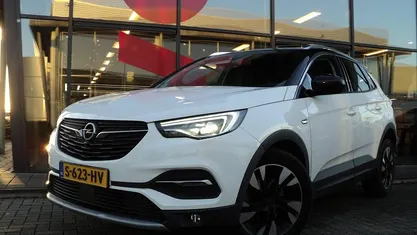 Wit Occasion 2020 Opel Grandland X Edition SUV | € 18.445 (Eerlijke prijs)