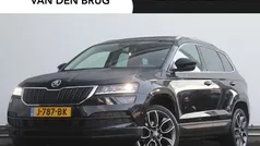 Zwart Gebruikt 2020 Skoda Karoq Business Line SUV | € 27.895 (Eerlijke prijs)