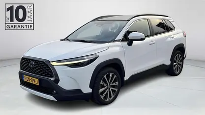Wit Occasion 2025 Toyota Corolla Cross Edition SUV | € 34.445 (Goede deal)