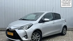 Gebruikt 2018 Toyota Yaris Hybrid Hatchback | € 13.900 (Goede deal)