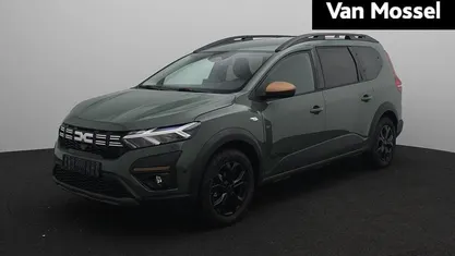 Gebruikt 2025 Dacia Jogger Extreme MPV | € 29.440 (Eerlijke prijs)
