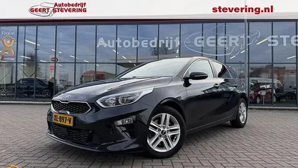 Occasion Kia Ceed 120 PK (88 kW) 2019 Zwart Hatchback
