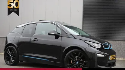 Zwart Occasion 2020 BMW i3 Executive Hatchback | € 21.450 (Eerlijke prijs)