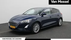 Blauw Gebruikt 2020 Ford Focus Business Edition Hatchback | € 15.900 (Eerlijke prijs)
