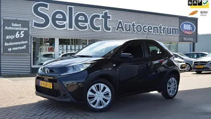 Gebruikt 2022 Toyota Aygo X Play SUV | € 15.940 (Goede deal)
