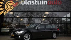 Zwart Gebruikt 2017 BMW 318 Executive Stationwagen | € 11.950 (Goede deal)