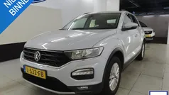 Wit Gebruikt 2021 VW T-Roc Style SUV | € 23.900 (Eerlijke prijs)