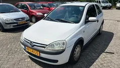 Gebruikt 2003 Opel Corsa Sport Hatchback | € 950 (Eerlijke prijs)