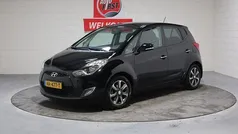 Zwart, metallic lak Gebruikt 2018 Hyundai ix20 GO! MPV | € 11.950 (Eerlijke prijs)