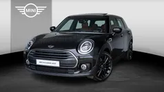 Midnight black Gebruikt 2021 Mini Cooper Clubman Business Stationwagen | € 24.950 (Eerlijke prijs)