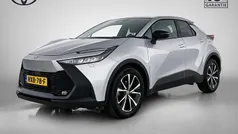 Grijs metallic Gebruikt 2024 Toyota C-HR Limited SUV | € 33.450 (Super prijs)