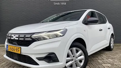 Occasion Dacia Sandero Essentiel 93 PK (68 kW) 2023 Wit Hatchback