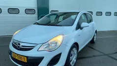 Wit Gebruikt 2012 Opel Corsa Edition Hatchback | € 4.425 (Eerlijke prijs)