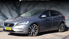 Gebruikt 2018 Volvo V40 Dynamic Stationwagen | € 18.385 (Eerlijke prijs)
