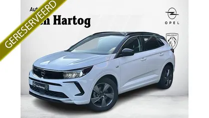 Wit Occasion 2024 Opel Grandland X Elegance SUV | € 27.900 (Eerlijke prijs)
