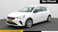 Wit Gebruikt 2023 Opel Corsa-e Hatchback | € 17.440 (Eerlijke prijs)
