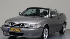Grijs, metallic lak Occasion 2001 Saab 9-3 Cabriolet Aero Cabriolet | € 8.950 (Eerlijke prijs)