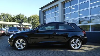 Zwart Gebruikt 2013 Audi A3 Hatchback | € 7.950 (Goede deal)