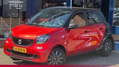 Rood Gebruikt 2016 Smart ForFour Pure Hatchback | € 5.490 (Eerlijke prijs)