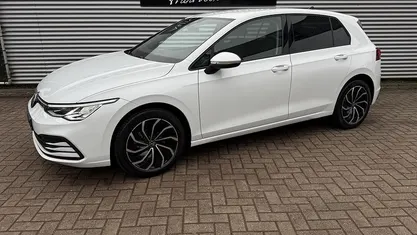 Wit Occasion 2021 VW Golf VII Style Hatchback | € 19.800 (Eerlijke prijs)