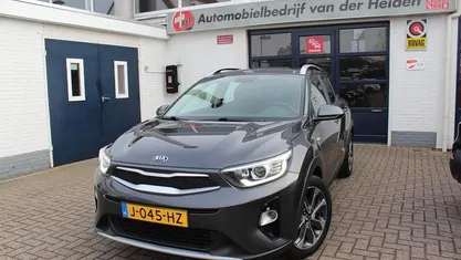 Occasion 2020 Kia Stonic SUV | € 18.950 (Eerlijke prijs)