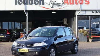 Gebruikt 2008 Renault Mégane III Business Hatchback | € 1.795 (Eerlijke prijs)