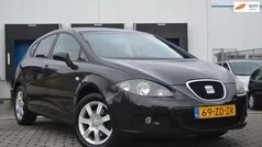 Zwart Gebruikt 2008 Seat Leon Hatchback | € 2.495 (Eerlijke prijs)