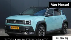 Blauw Gebruikt 2025 Renault R4 Iconic SUV | € 39.470 (Eerlijke prijs)