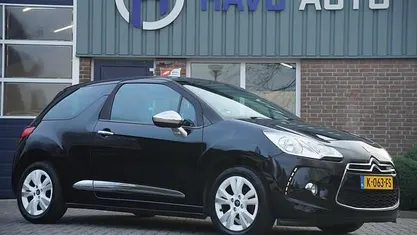 Zwart Gebruikt 2013 Citroën DS3 So Chic Hatchback | € 6.750 (Eerlijke prijs)
