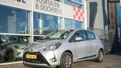 Occasion 2018 Toyota Yaris Hybrid Design Hatchback | € 15.950 (Goede deal)