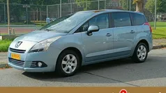 Blauw Gebruikt 2011 Peugeot 5008 Family MPV | € 5.500 (Eerlijke prijs)