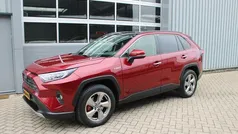 Rood Gebruikt 2020 Toyota RAV4 Executive SUV | € 36.950 (Eerlijke prijs)