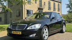Zwart, metallic lak Gebruikt 2006 Mercedes S500 Sedan | € 11.440 (Super prijs)