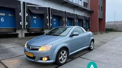 Blauw Gebruikt 2004 Opel Tigra Enjoy Cabriolet | € 1.950 (Eerlijke prijs)