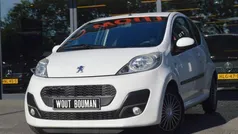 Wit Gebruikt 2013 Peugeot 107 Active Hatchback | € 3.900 (Eerlijke prijs)