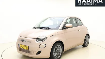 Rood Gebruikt 2024 Fiat 500e Urban Hatchback | € 19.950 (Eerlijke prijs)