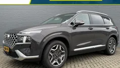 Gebruikt 2023 Hyundai Santa Fe Premium SUV | € 44.695 (Eerlijke prijs)