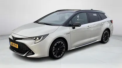 Grijs Occasion 2025 Toyota Corolla Sport Stationwagen | € 27.900 (Super prijs)
