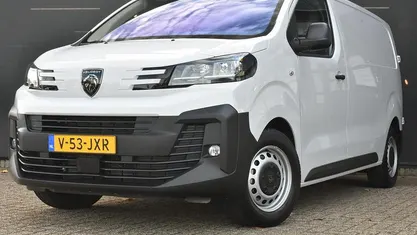 Wit Gebruikt 2024 Peugeot Expert Van | € 24.722 (Eerlijke prijs)