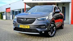 Grijs Gebruikt 2018 Opel Grandland X Innovation SUV | € 14.950 (Eerlijke prijs)