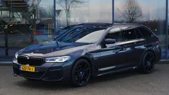 Grijs Gebruikt 2024 BMW 530e M Sport Stationwagen | € 49.450 (Goede deal)