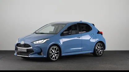 Occasion Toyota Yaris Hybrid Executive 2025 Blauw Hatchback