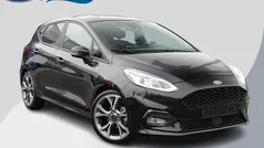 Zwart Gebruikt 2021 Ford Fiesta ST-Line Hatchback | € 15.400 (Eerlijke prijs)