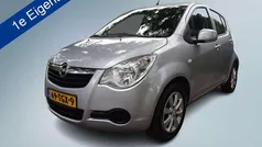 Zilver, metallic lak Gebruikt 2012 Opel Agila Selection Hatchback | € 4.950 (Eerlijke prijs)