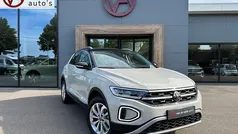 Grijs Gebruikt 2024 VW T-Roc Style SUV | € 34.445 (Eerlijke prijs)