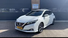Wit Gebruikt 2020 Nissan Leaf N-Connecta Hatchback | € 13.945 (Eerlijke prijs)
