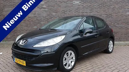 Occasion 2007 Peugeot 207 Hatchback | € 1.945 (Eerlijke prijs)