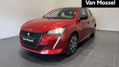 Rood Gebruikt 2023 Peugeot 208 Active Hatchback | € 17.435 (Eerlijke prijs)