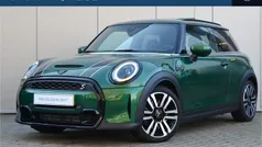 Gebruikt 2022 Mini Cooper S Classic Hatchback | € 31.450 (Eerlijke prijs)